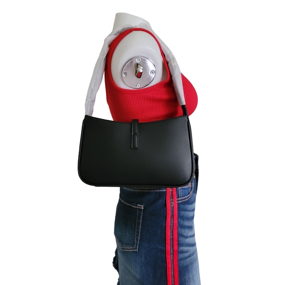 Saint Laurent Black Shoulder Bag - Picture 7 of 16